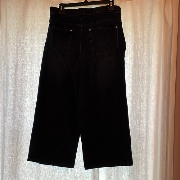 Belle by Kim Gravel Blue Ankle Cropped Jeans - Picture 3 of 4